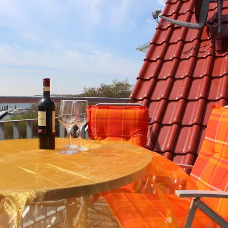 Lee - Direkt Am Salzhaff 레리크