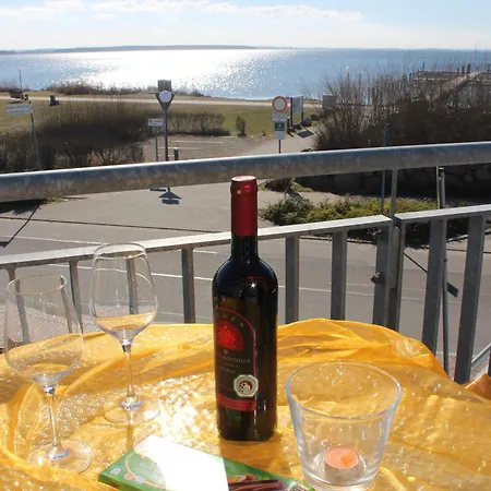 아파트 Lee - Direkt Am Salzhaff 레리크